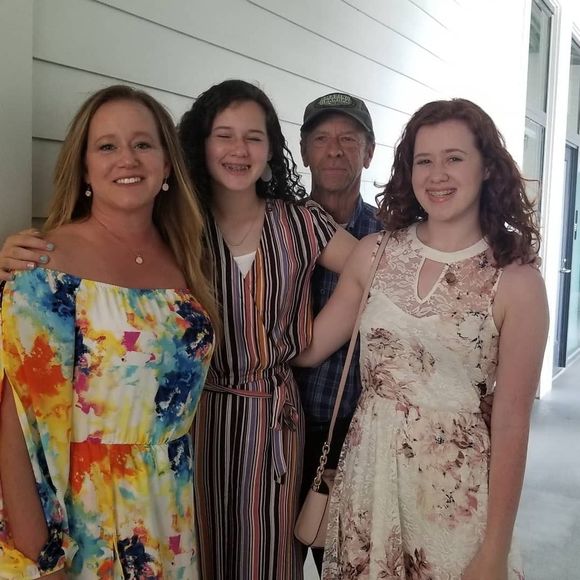 Meet your Posher, Connie - Picture 1 of 1